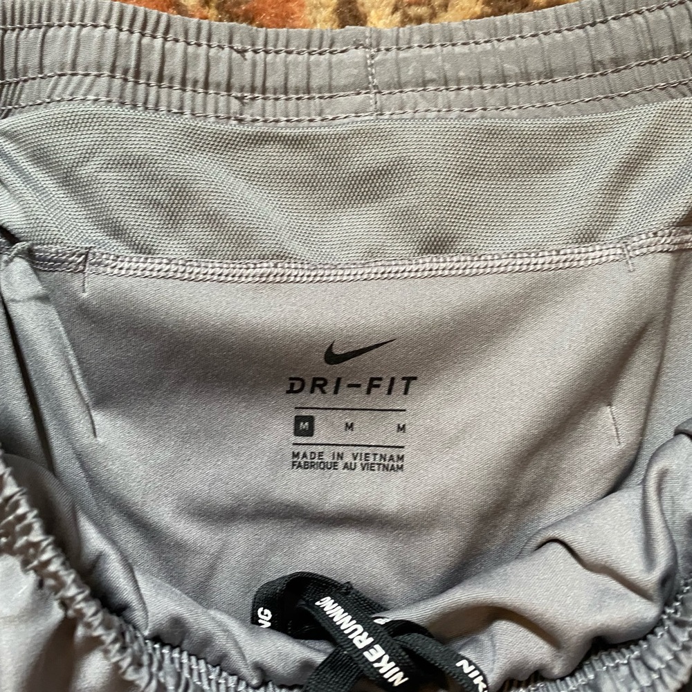 Nike Dri-Fit Running Shorts - Picture 3 of 3